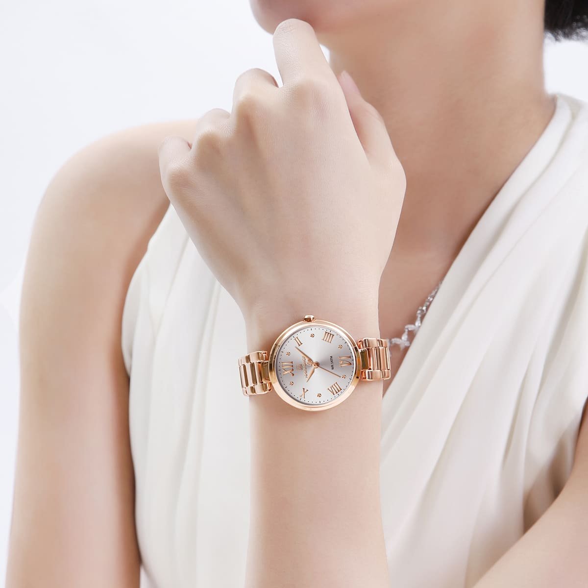 ساعة نافي فورس للنساء NF5030-RG-W 6 ساعة نافي فورس للنساء NF5030-RG-W