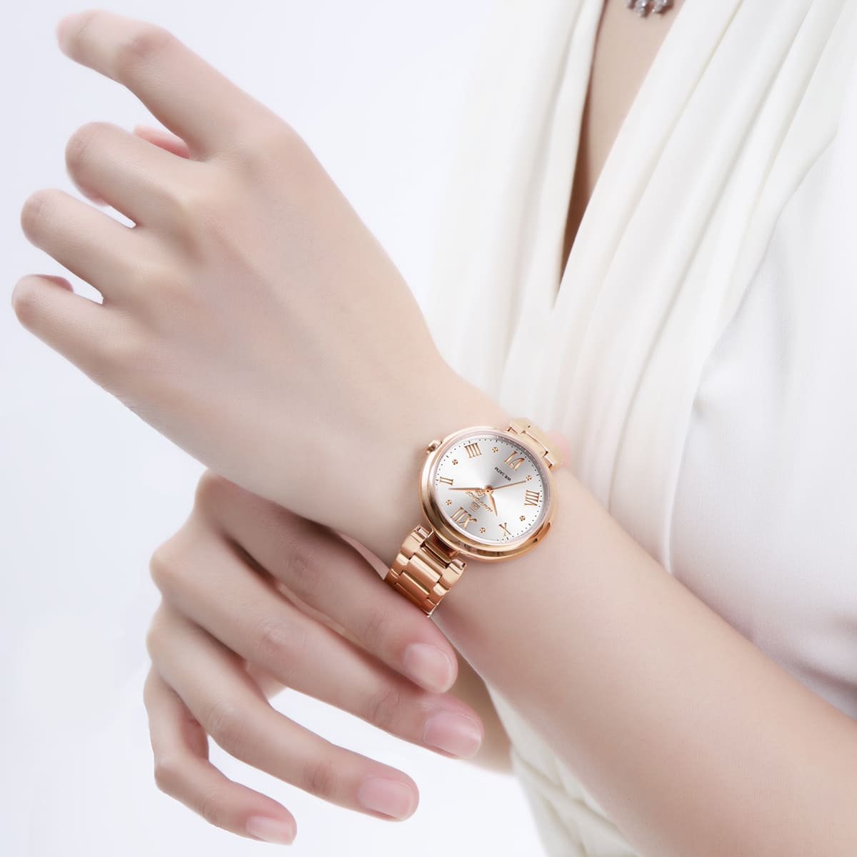 ساعة نافي فورس للنساء NF5030-RG-W 8 ساعة نافي فورس للنساء NF5030-RG-W